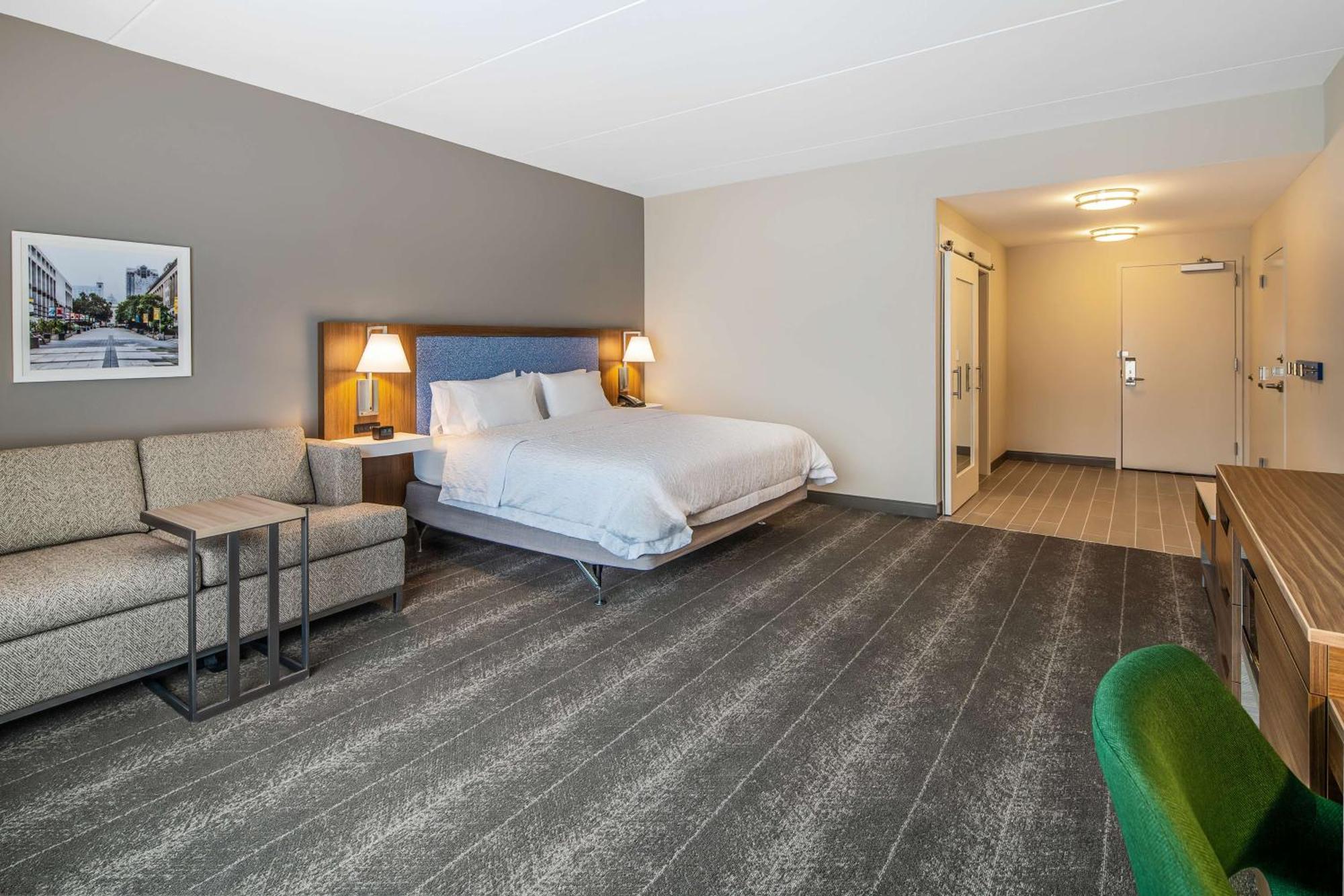 Hampton Inn & Suites Raleigh Midtown, Nc Exterior foto